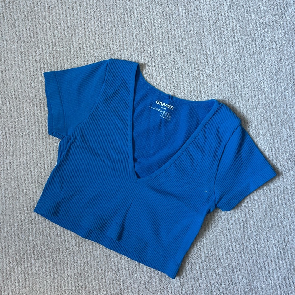 Garage crop top